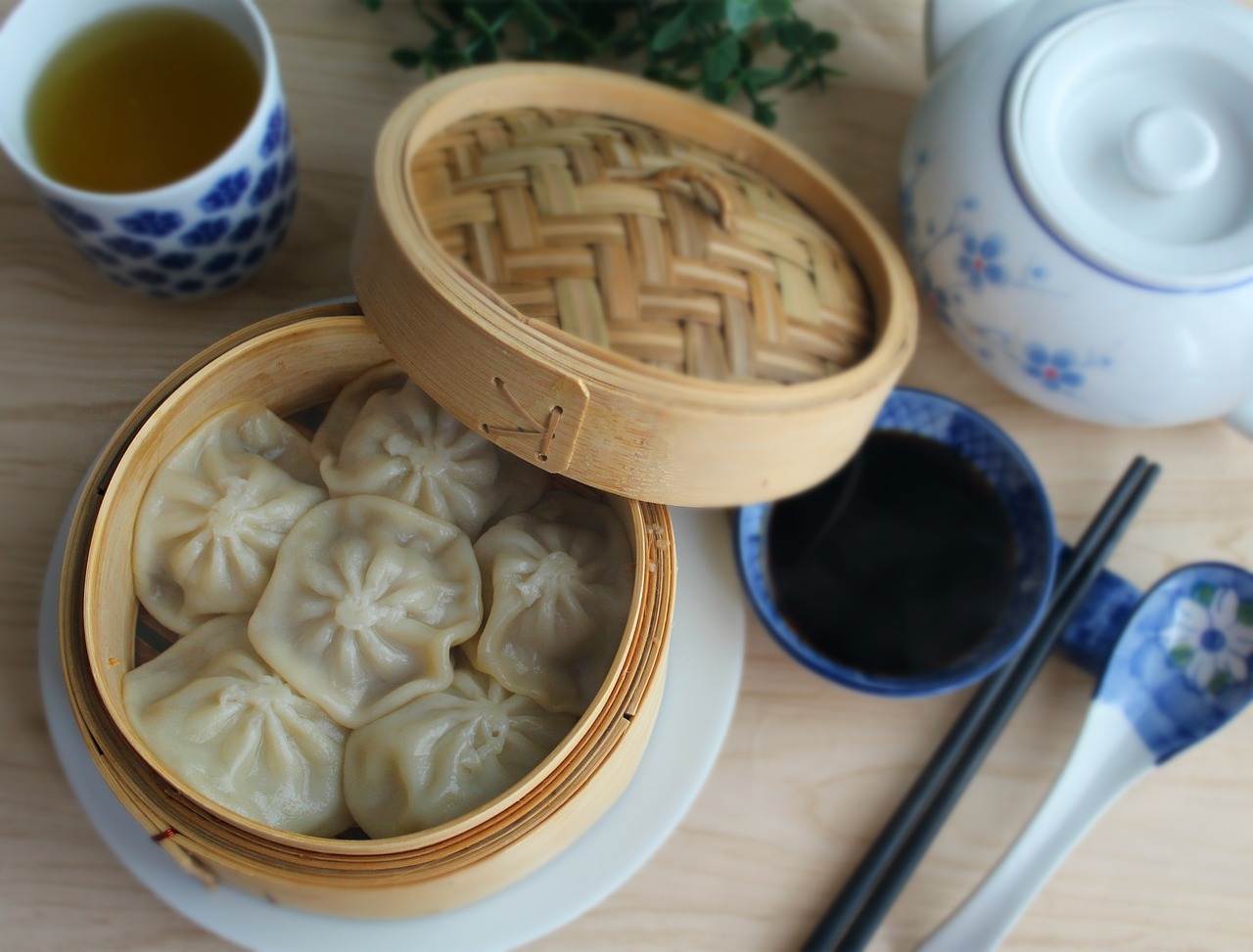 How to Make Traditional Taiwanese Beef Noodle Soup